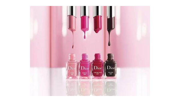 迪奥唇膏试用体验：光泽有余清爽不足