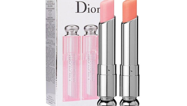 迪奥润唇膏是否都有钢印？真相揭秘